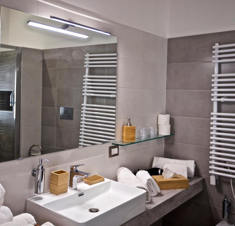 Scugnizzo Apartment Luxury Home Neapel Exterior foto