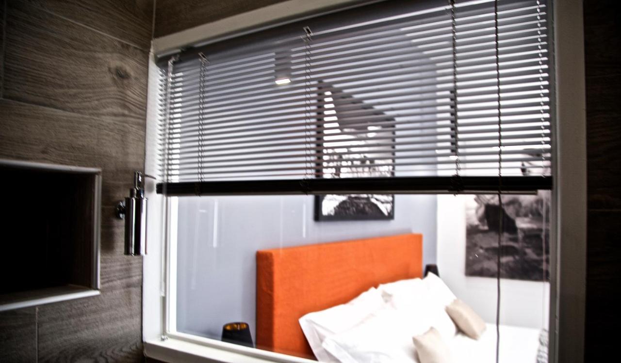 Scugnizzo Apartment Luxury Home Neapel Exterior foto
