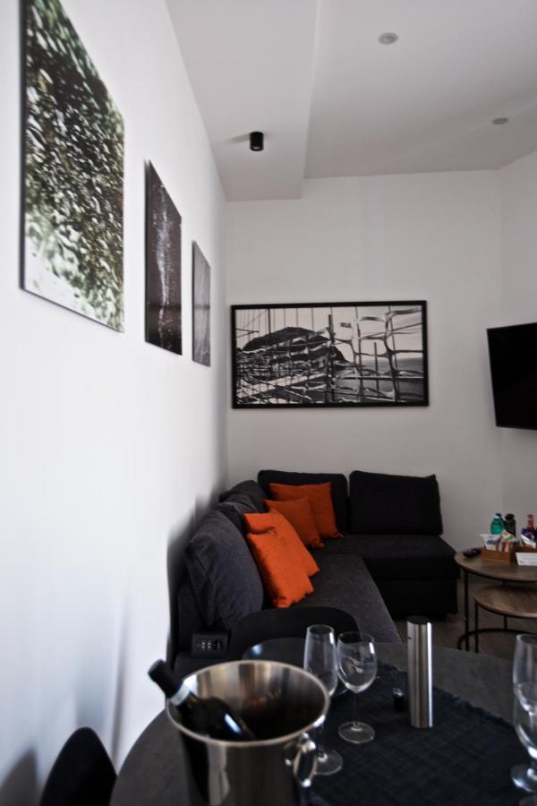 Scugnizzo Apartment Luxury Home Neapel Exterior foto